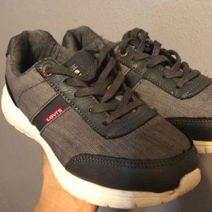 Levi’s sneakers
